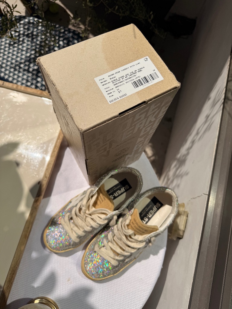 Golden Goose